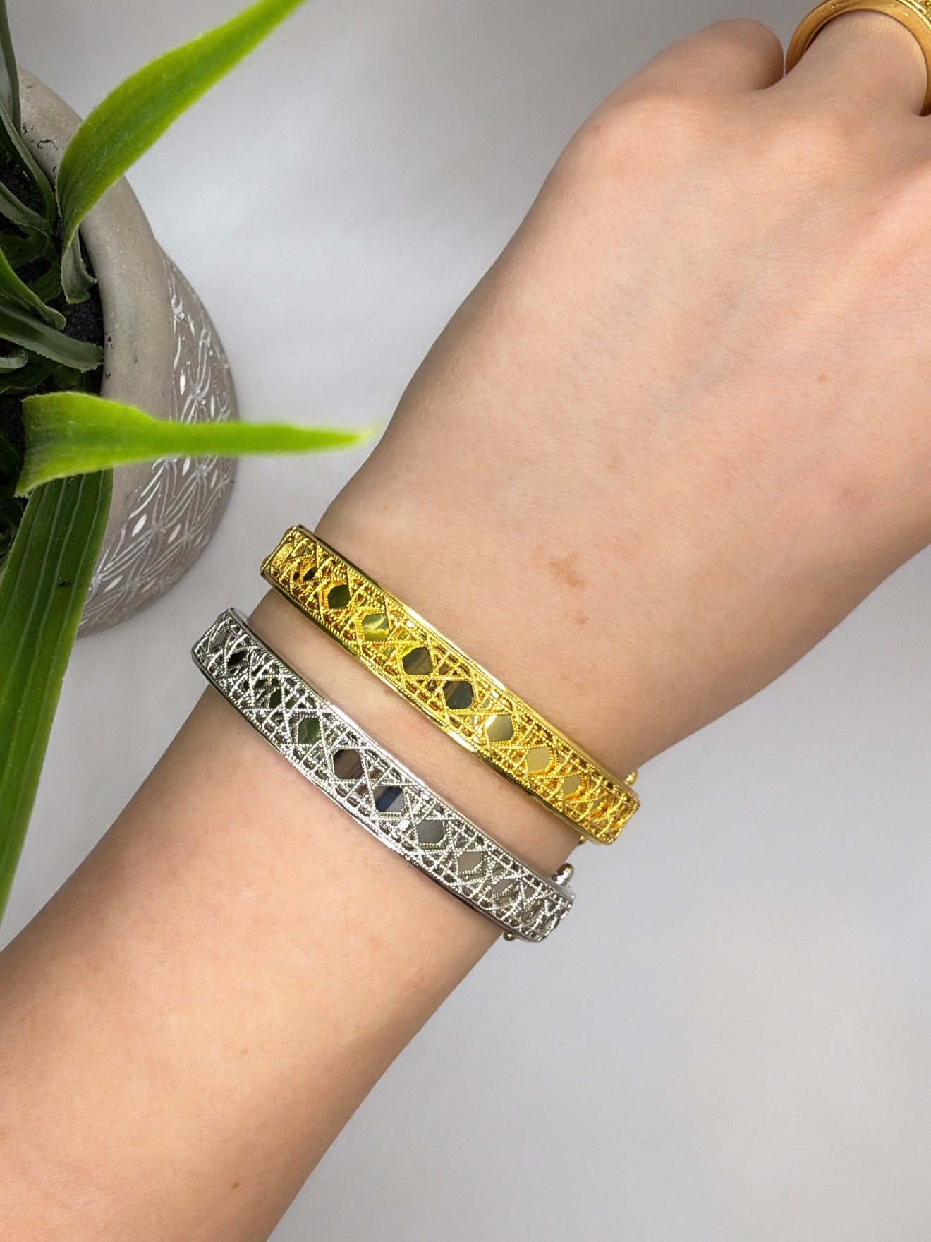 Noura Bangle