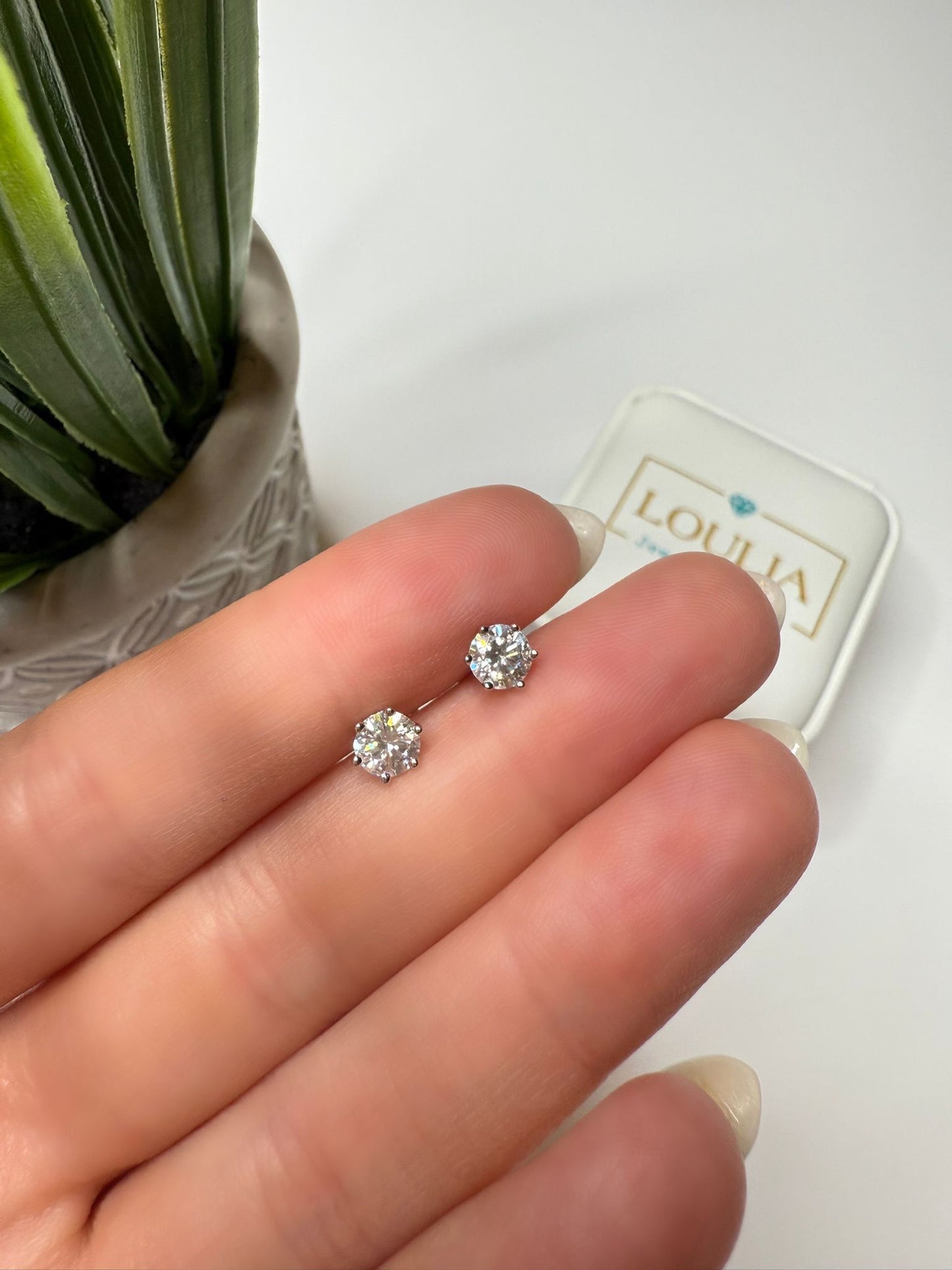 1ct Stud Earrings