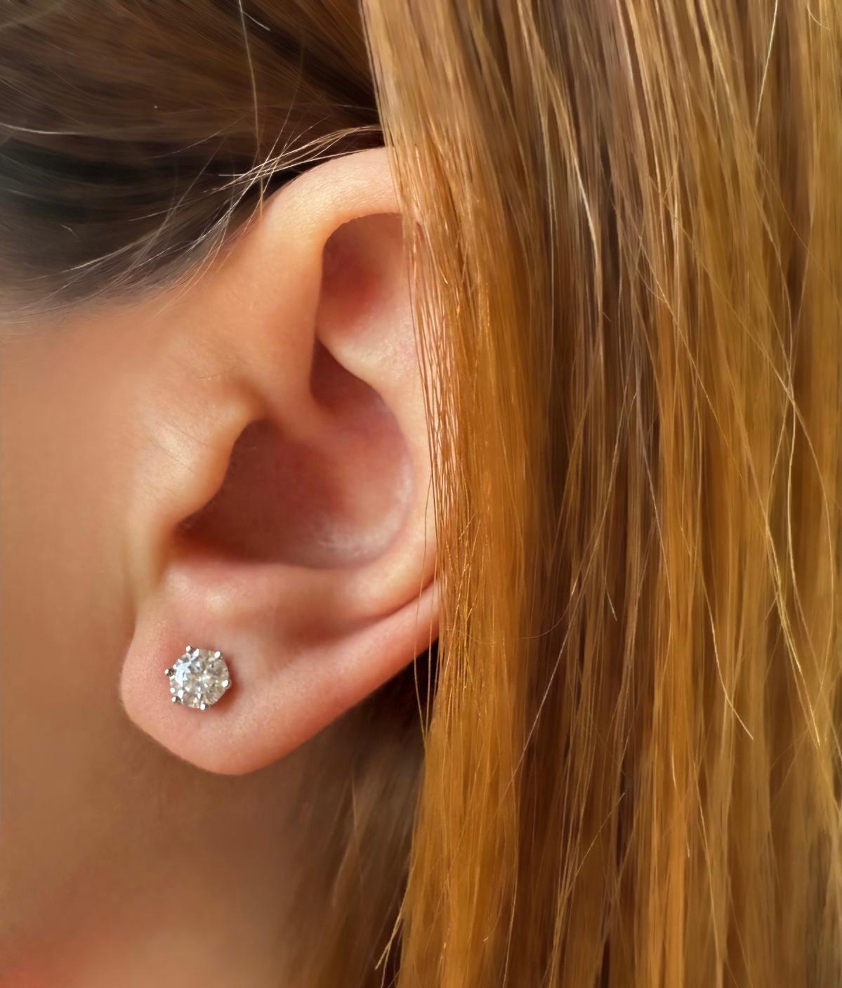 1ct Stud Earrings