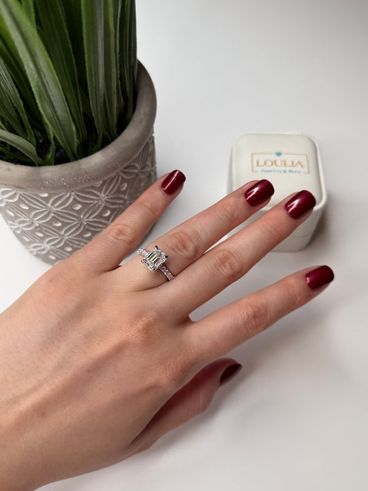 Emerald cut Solitaire